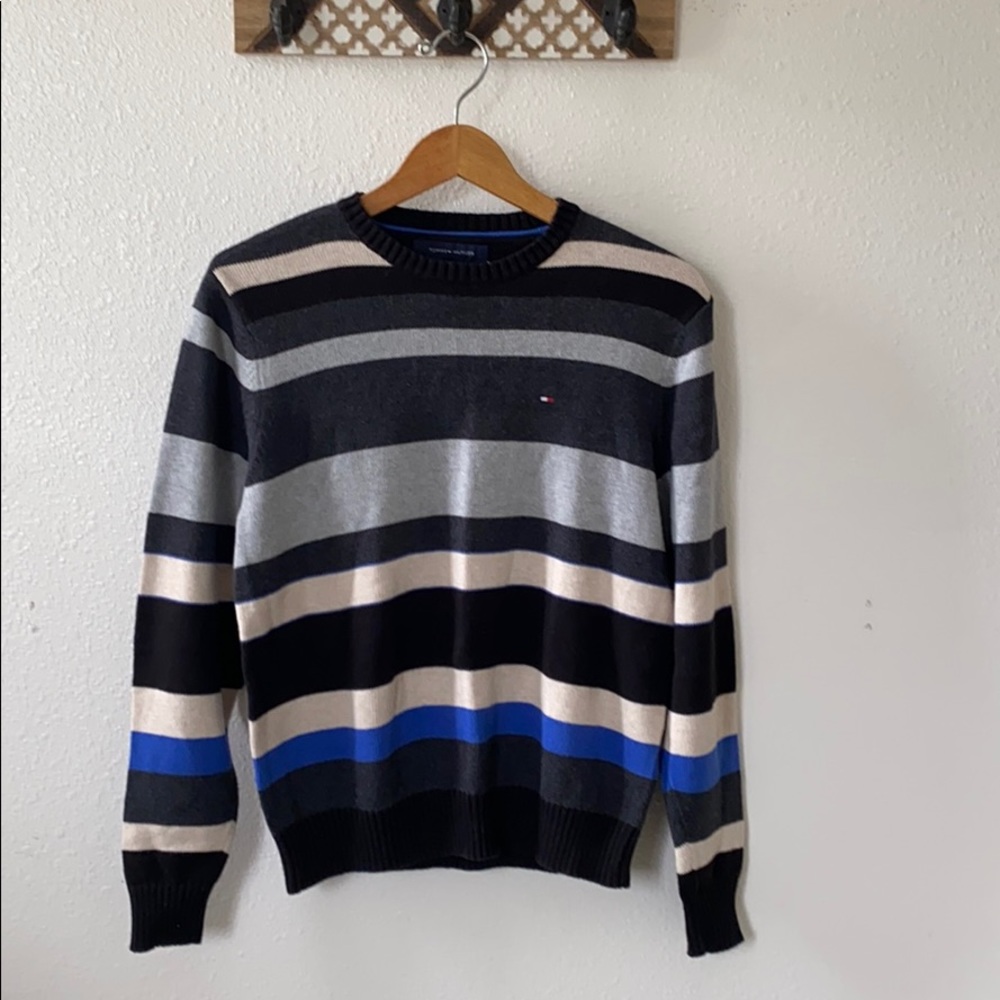 Tommy Hilfiger Mens long sleeves knit sweater